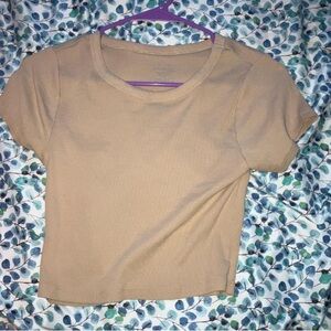 Size Small Tan cropped baby tee